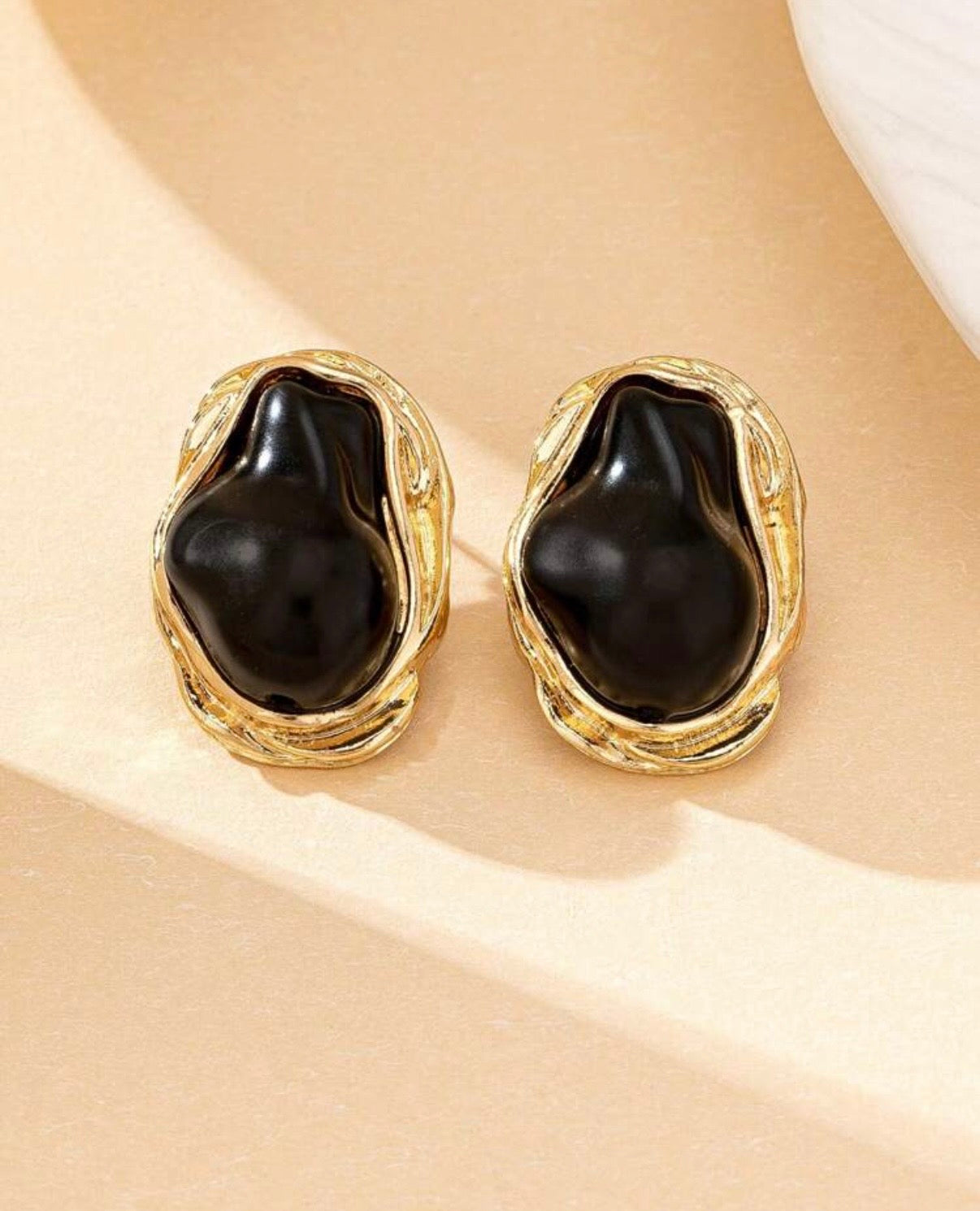Royal Studs